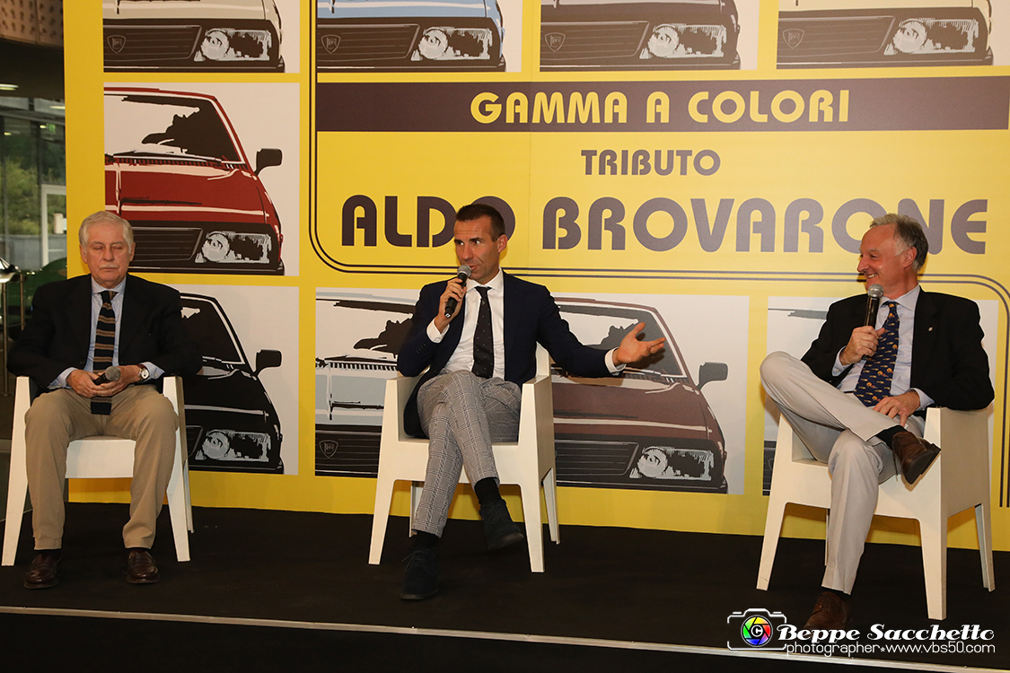 VBS_1658 - Tributo Aldo Brovarone - Nove Lancia Gamma Coupè Collezione Levy.jpg